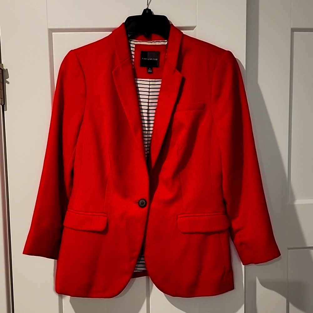 Beautiful Red Limited Suit jacket